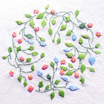 Patricia Van Ness Embroidery: Vines and Flowers #214