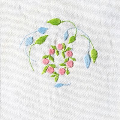 Patricia Van Ness Embroidery: Vines and Wreath #138