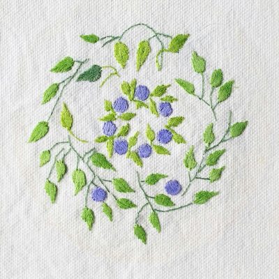 Patricia Van Ness Embroidery: Vines and Wreath #157